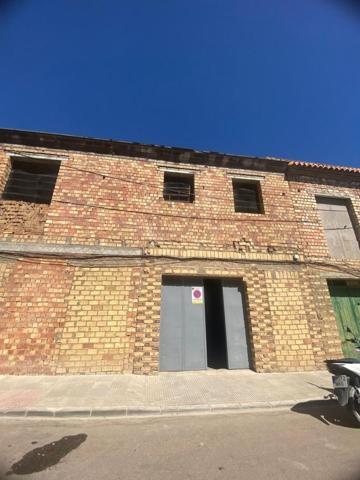 Casa en venta en La Puebla de Cazalla, Andalucia photo 0