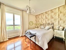 Piso en venta en Corvera de Asturias, Northern spain photo 0