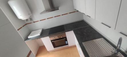 Piso en venta en Málaga, Avda.de Barcelona photo 0