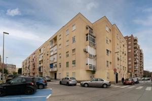 Piso en venta en Cartagena, Ciudad Jardín photo 0