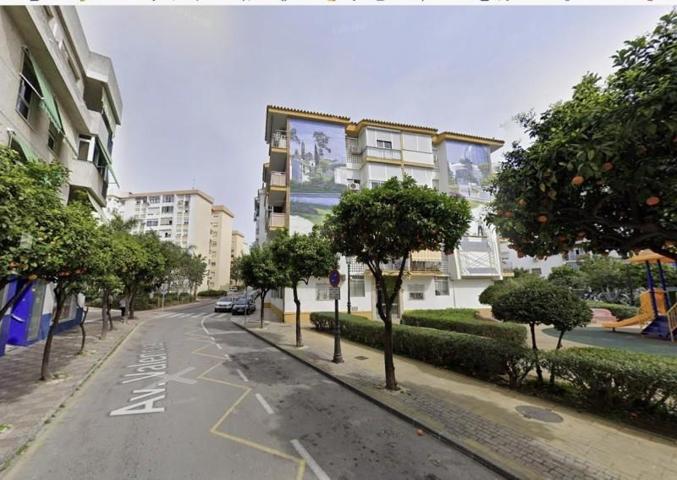 Piso en venta en Estepona, Costa Del Sol photo 0