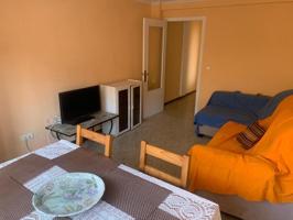 Piso en venta en Alicante, Carolinas bajas photo 0