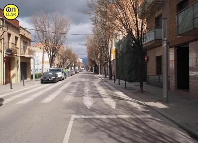 Local comercial en venta en Granollers, Lledoner photo 0