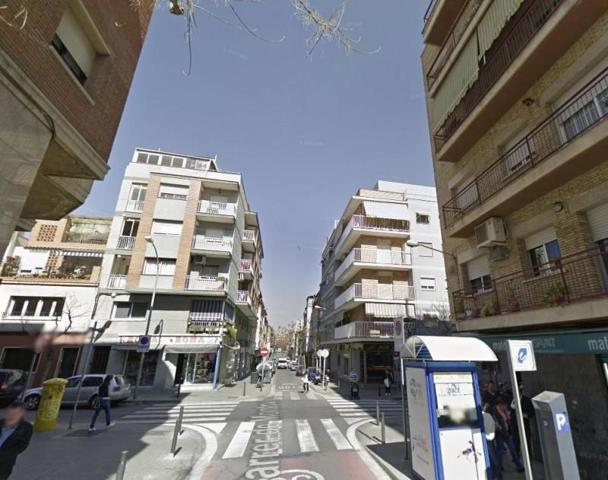 Piso en venta en Sant Boi de Llobregat, Marianao photo 0