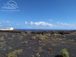 Terreno en venta en Tinajo, El Cuchillo photo 0