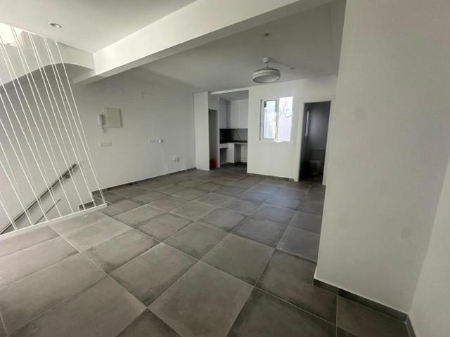 Duplex en venta en Puerto de Mazarrón, Centro photo 0