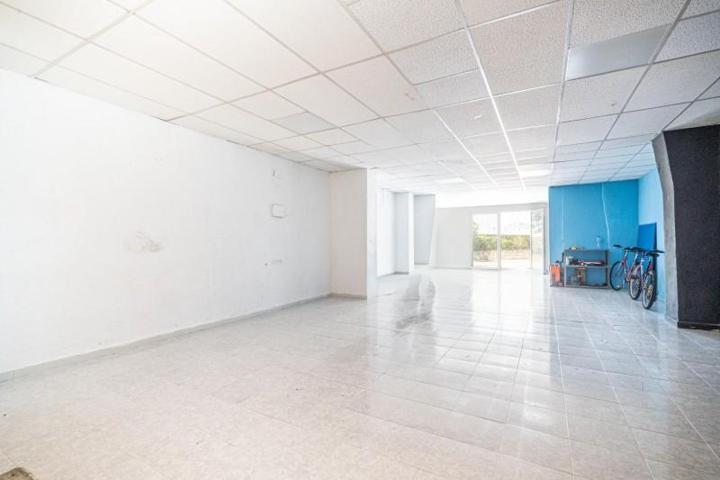 Local comercial en venta en Manacor, Porto Cristo photo 0