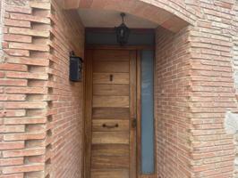 Casas de pueblo en venta en Vila-sacra, Pirineo de girona photo 0