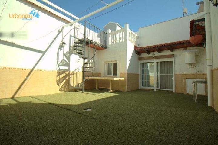 Casa en venta en Olivenza, Extremadura photo 0