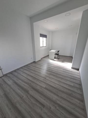 Local comercial en venta en Jerez de la Frontera, Zona Universidad photo 0