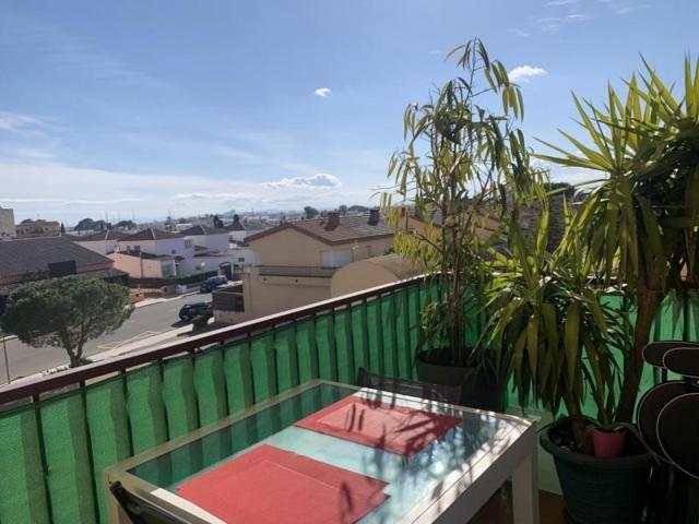 Apartamento en venta en Roses, Santa Margarida photo 0