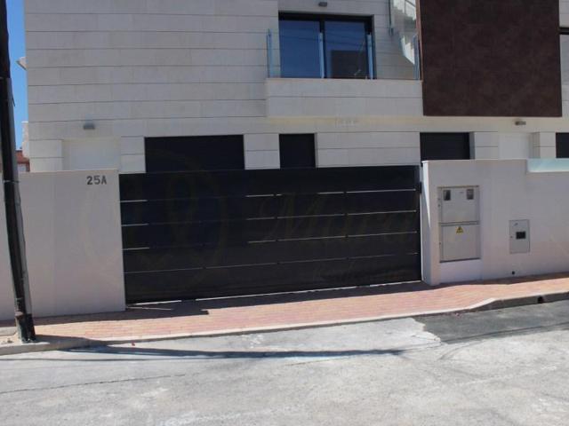 Bungalow en venta en Pilar de la Horadada photo 0