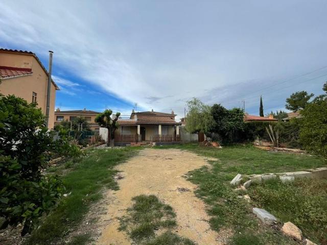 Chalet en venta en Santa Oliva photo 0