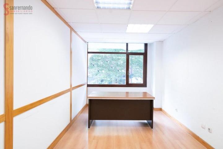 Oficina en venta en Santander, Cuatro Caminos photo 0