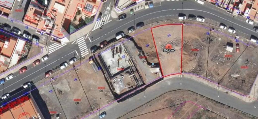 Terreno en venta en Santa Lucía de Tirajana, Vecindario centro photo 0