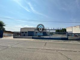 Nave industrial en venta en El Carpio de Tajo, Polígono 7 Parcela 1, 45533 photo 0