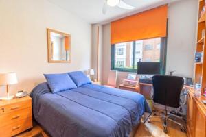 Apartamento en venta en Madrid, Las Aguilas photo 0