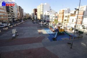 Piso en venta en Tavernes de la Valldigna, Tavernes de la Valldigna photo 0