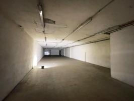 Local comercial en venta en Santa Coloma de Gramenet, Fondo photo 0