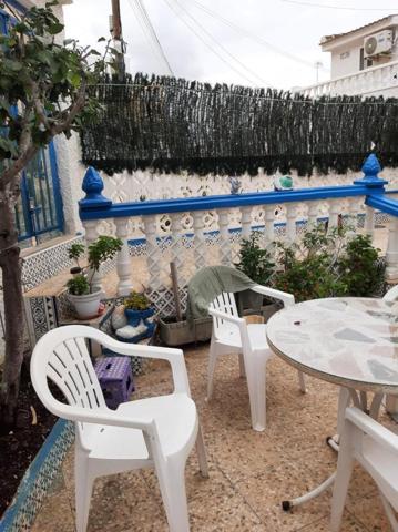 Bungalow en venta en Torrevieja, Cabo Cervera photo 0