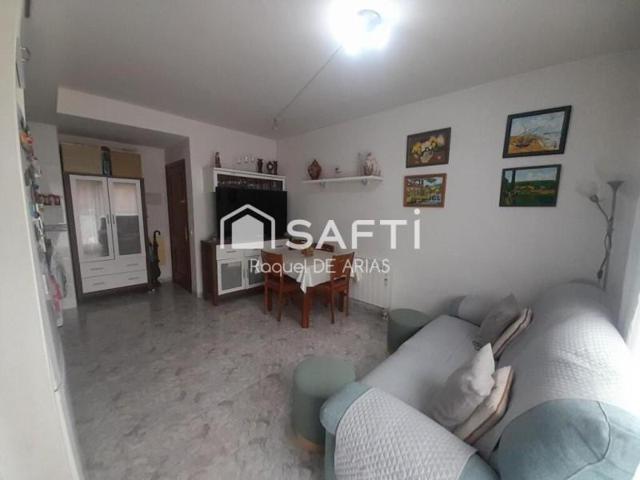 Piso en venta en Lloret de Mar photo 0