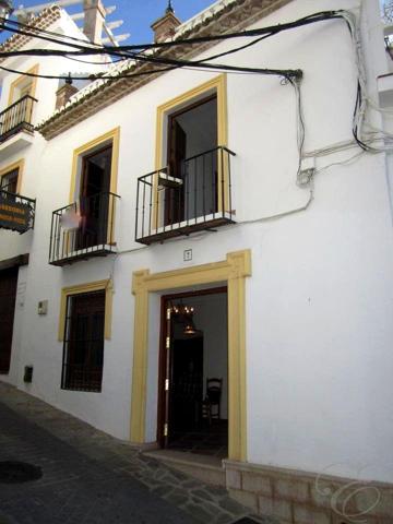 Adosada en venta en Alcaucín, Alcaucin photo 0