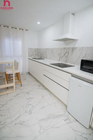 Apartamento en venta en Córdoba, Juderia photo 0