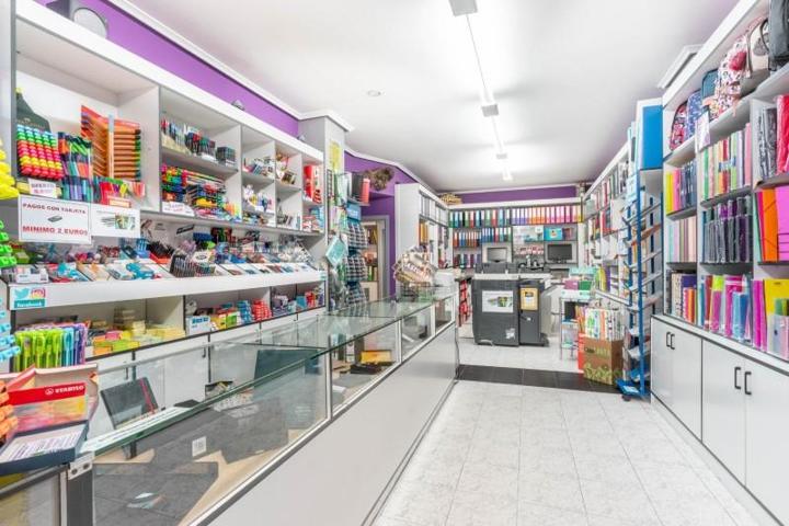 Local comercial en venta en Oviedo, Auditorio-Seminario-Parque de Invierno photo 0