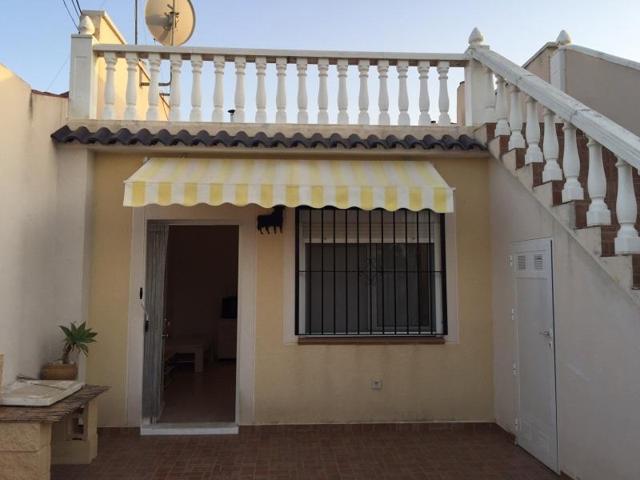 Bungalow en venta en Torrevieja, Centro photo 0