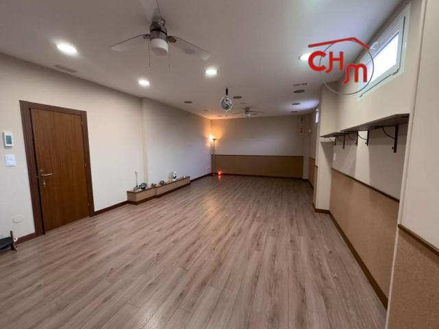 Local comercial en venta en Colindres, Colindres photo 0