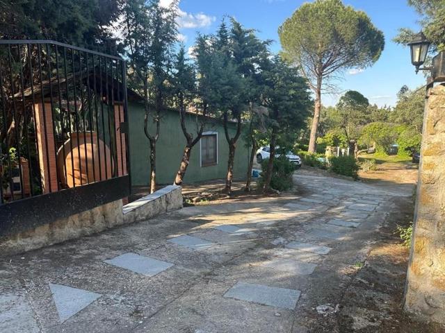 Casa con terreno en venta en Nuño Gómez, Nuño Gomez photo 0