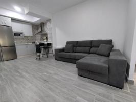 Apartamento en venta en Badajoz, Valdepasillas photo 0