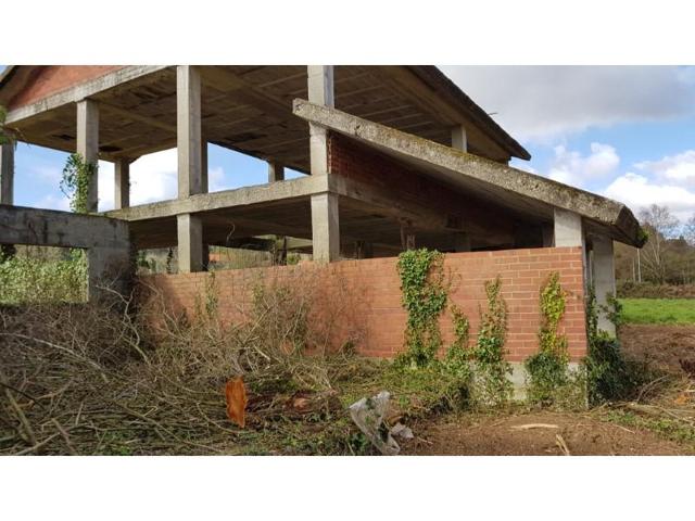 Casa con terreno en venta en Miño photo 0