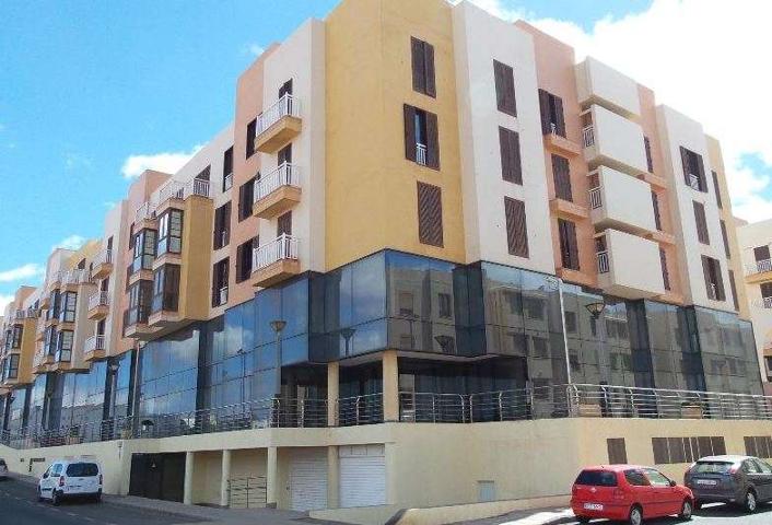Local comercial en venta en Arrecife, Arrecife photo 0