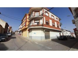 Edificio en venta en Villarrobledo photo 0