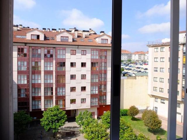 Piso en venta en Amés photo 0