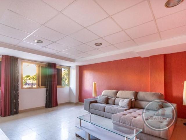 Local comercial en venta en Elche, Carrús Oeste photo 0