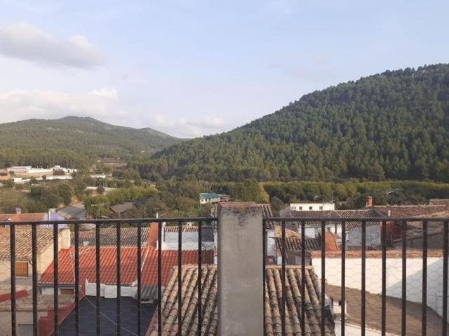 Adosada en venta en Gaibiel, Alto Palancia photo 0