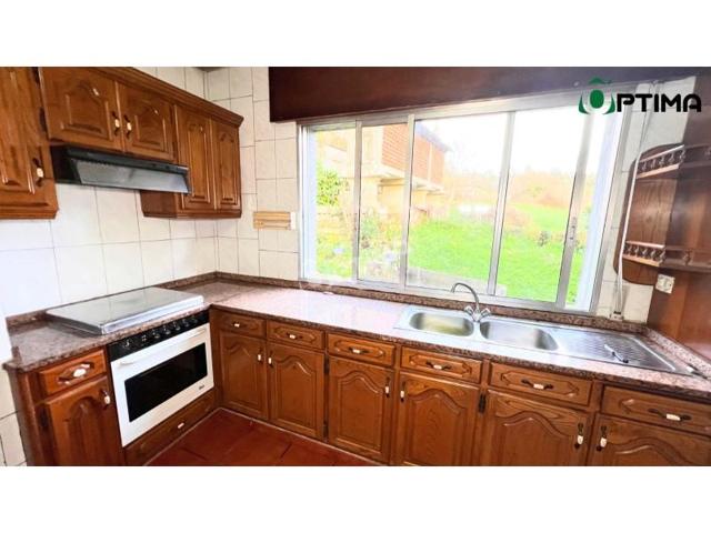 Casa en venta en Lalín photo 0
