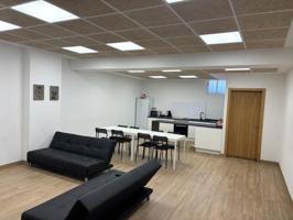 Local comercial en venta en Pamplona, Casco Viejo photo 0