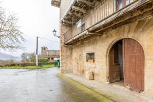 Casa en venta en Arakil, Odieta photo 0