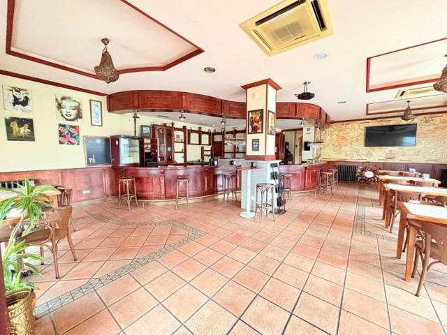 Local comercial en venta en Camponaraya, Camponaraya photo 0