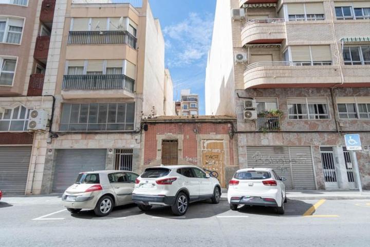 Casa en venta en Elche, Corazon de Jesus photo 0