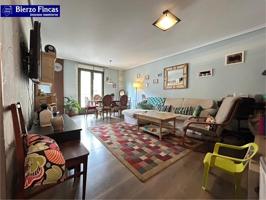 Piso en venta en Ponferrada, Zona Alta photo 0