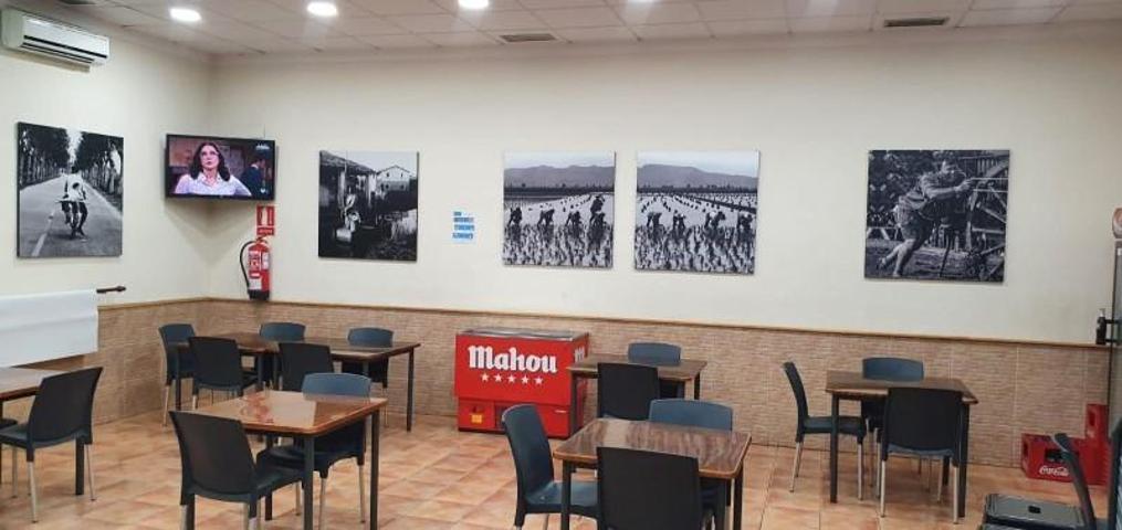 Local comercial en venta en Algemesí, Algemesi photo 0