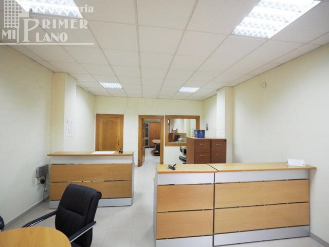 Local comercial en venta en Tomelloso, Calle socuellamos photo 0