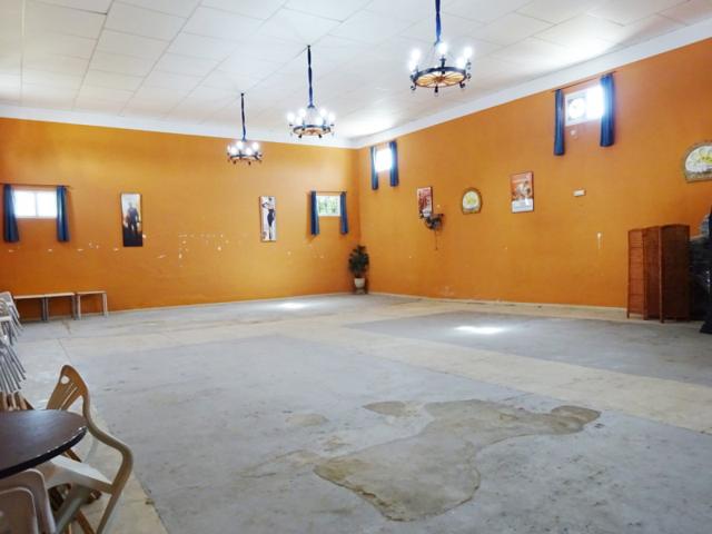 Local comercial en venta en Huévar del Aljarafe, Centro photo 0