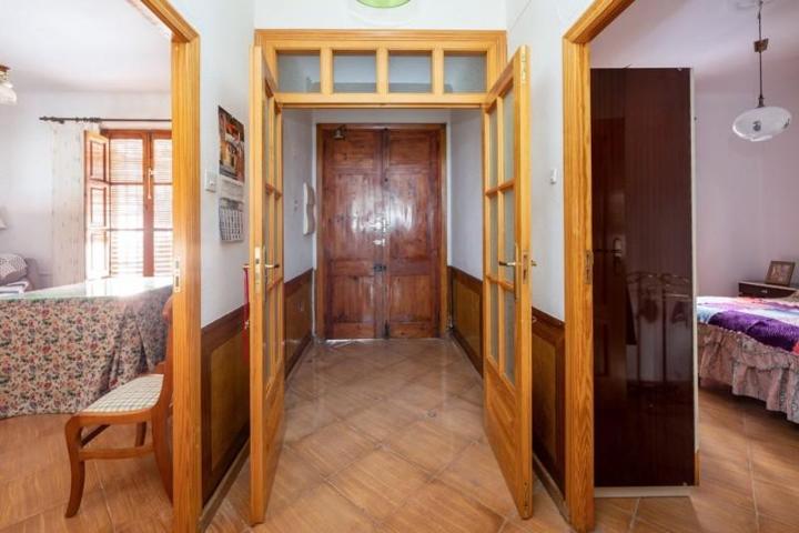 Casa en venta en Dúrcal, Centro photo 0