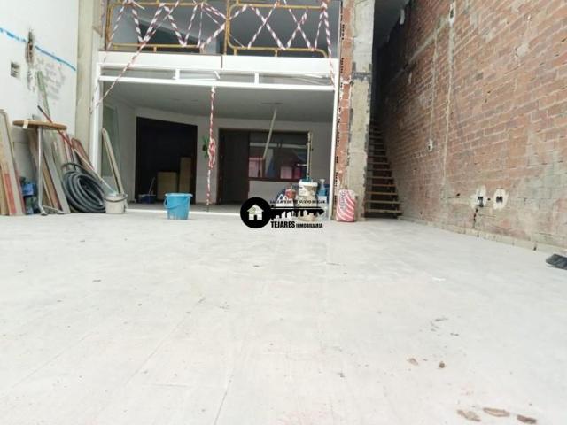 Local comercial en venta en Albacete, Centro-Carretas photo 0