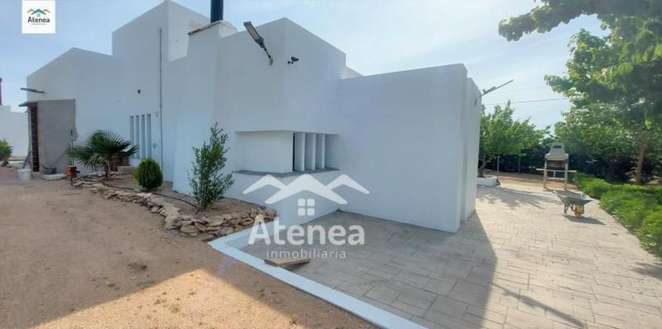 Casa con terreno en venta en La Roda, Roda (La) photo 0